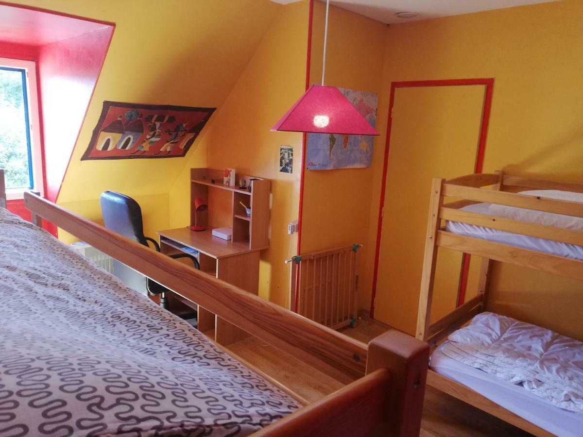 Maison Avec Piscine Et Sauna A Vire Eksteriør bilde